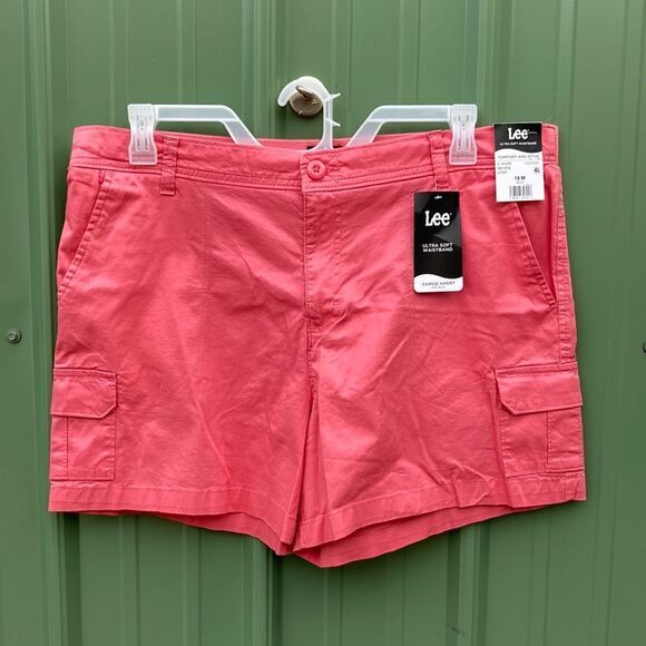 Lee Women's Mid Rise Utility Cargo Short 2-Pack Size 18 - Picture 2 of 8